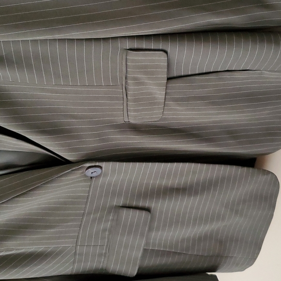 Worth Olive Green & White Pinstripe One Button Blazer Size 8 NWT'S - Picture 11 of 11